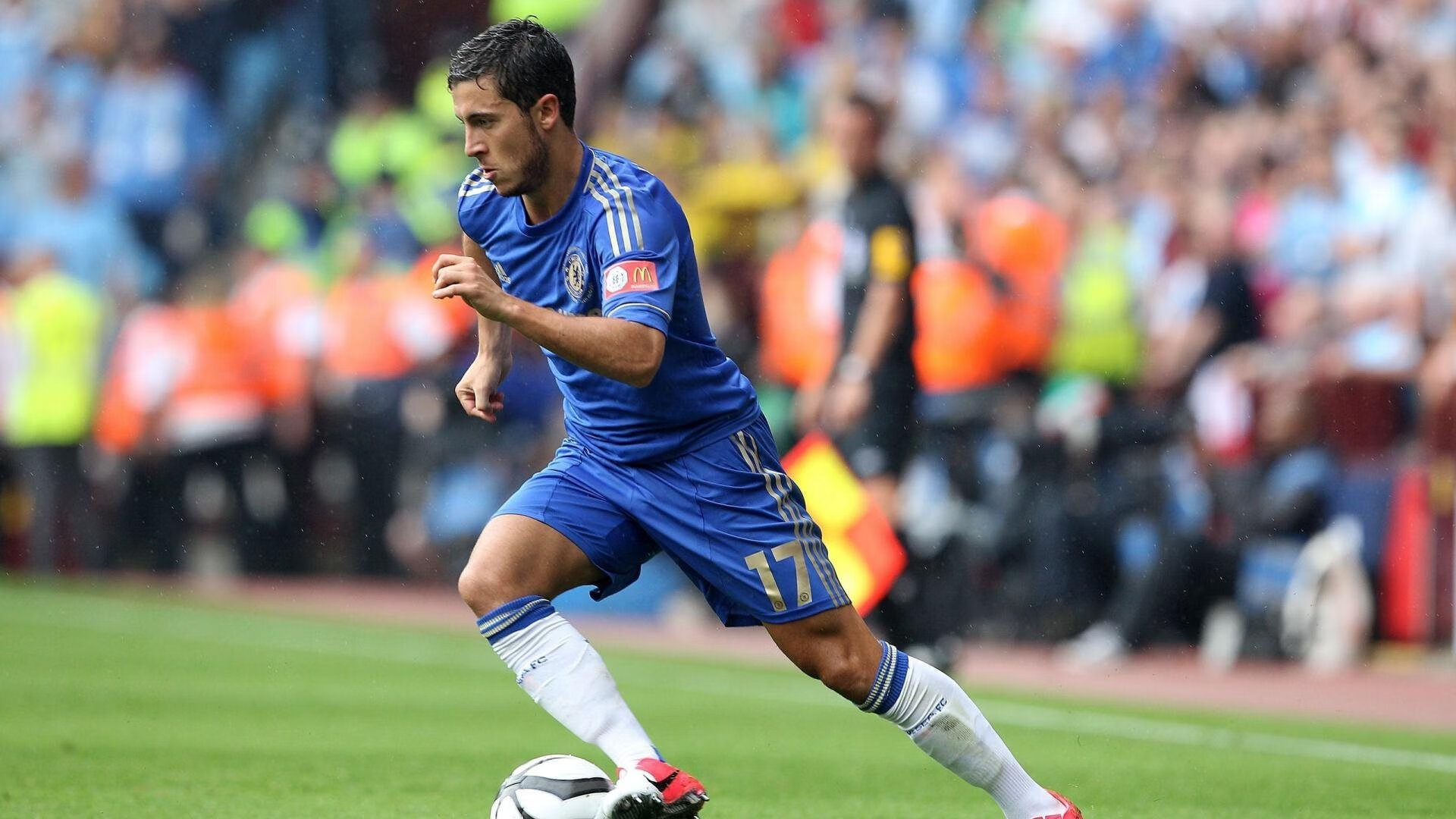 快船全队合力战胜湖人，豪取胜利保持不败，快船对湖人揭幕战